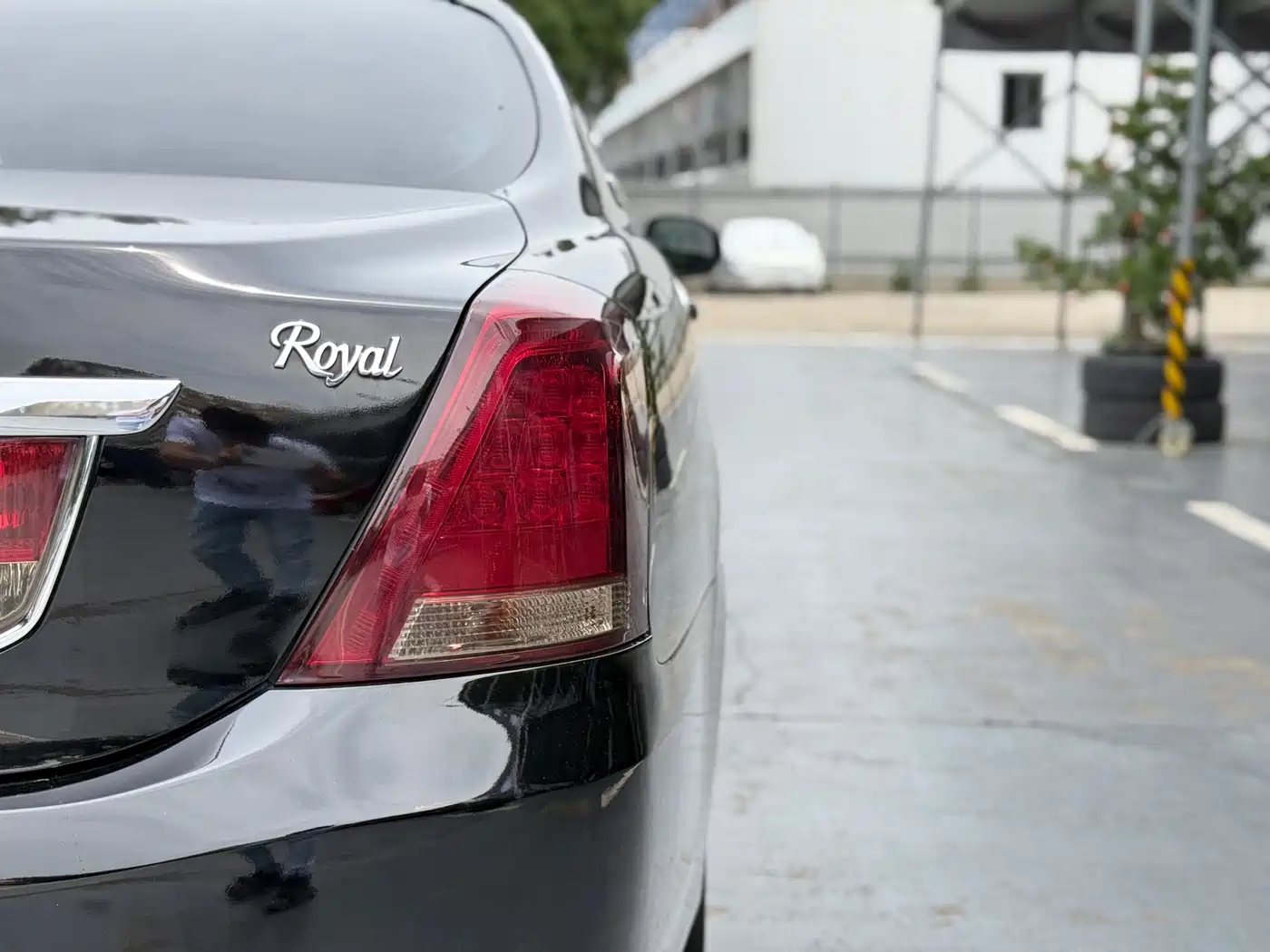Toyota Crown 2010 2.5L Royal Leather Sunroof Navigation фото 26