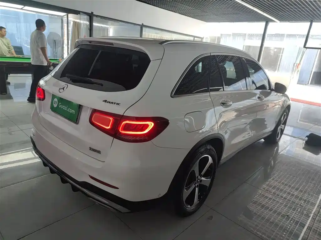 Mercedes-Benz GLC 2022 Facelift III GLC 260 L 4MATIC Dynamic фото 5