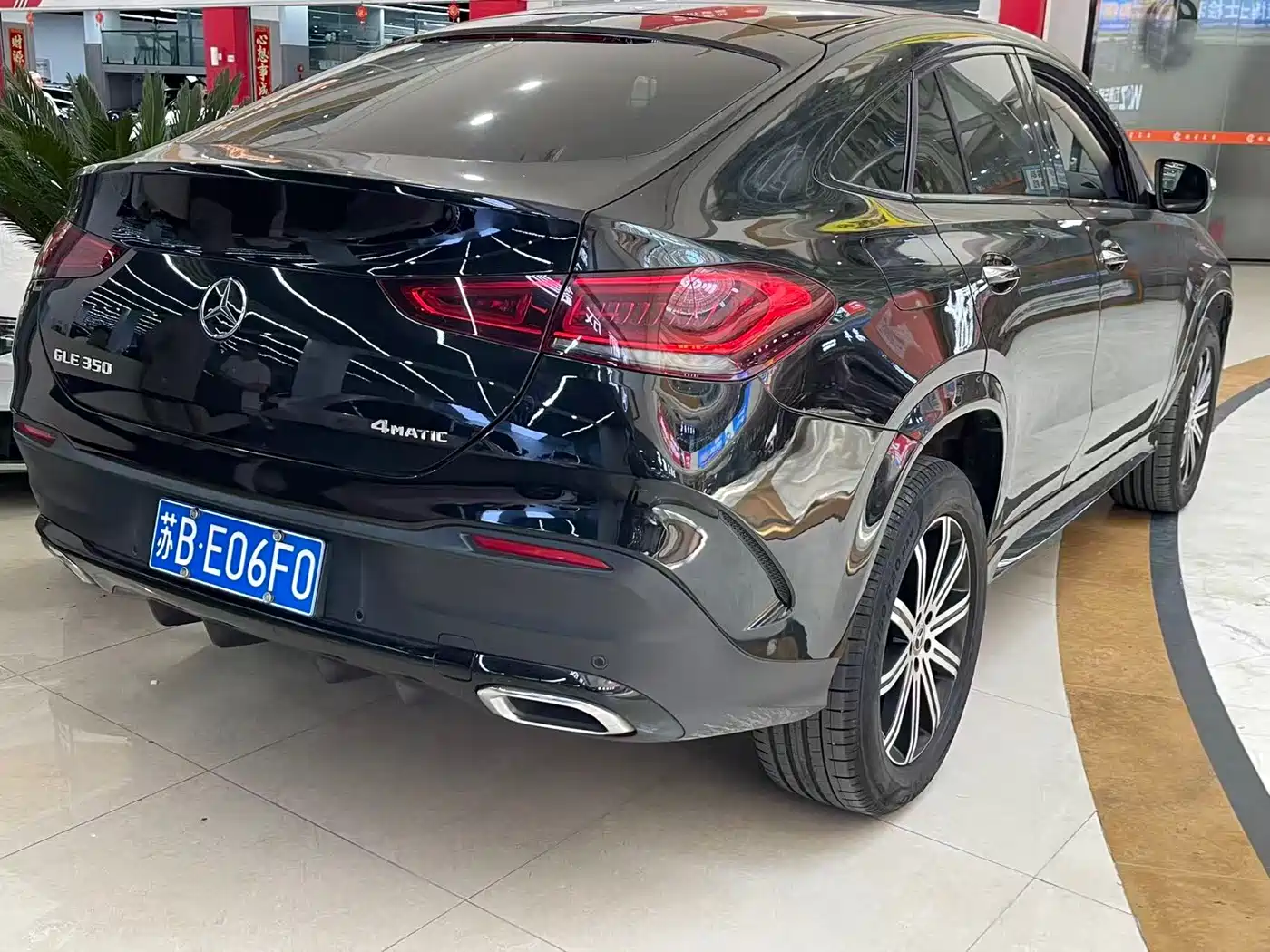 Mercedes-Benz GLE Coupe 2020 GLE 350 4MATIC Coupe SUV Luxury фото 4