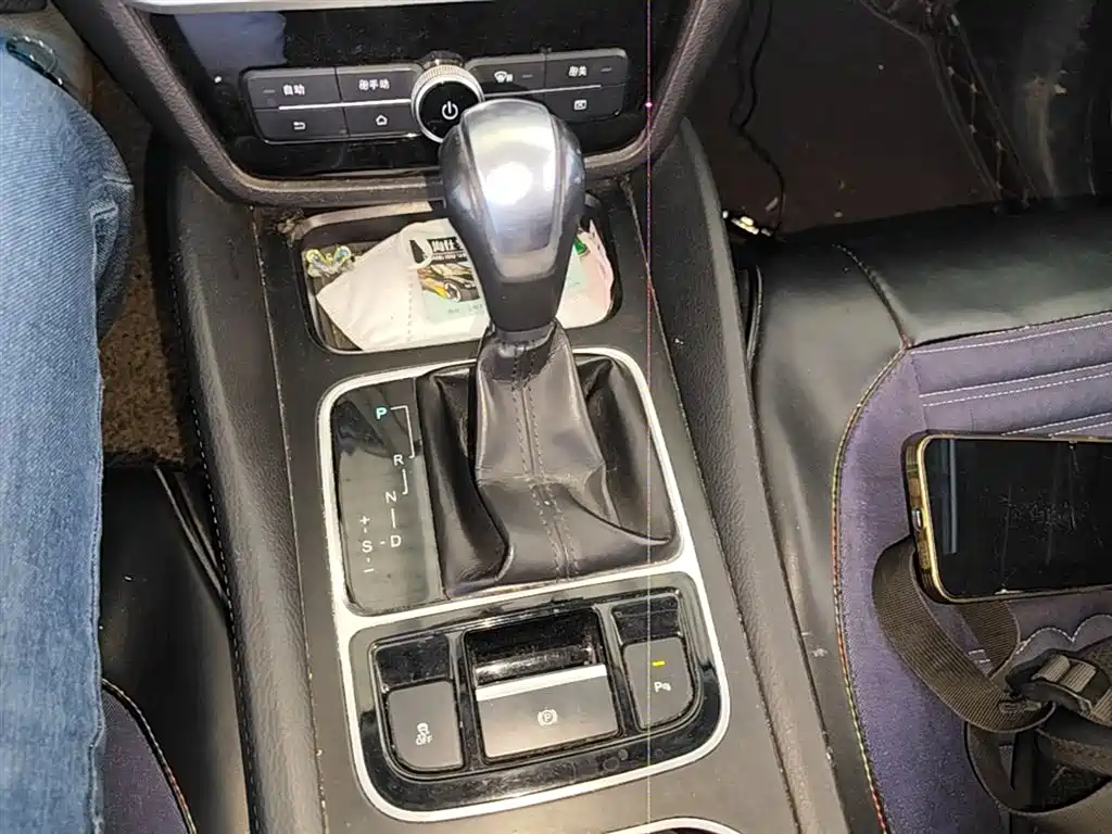 BYD Song MAX 2017 1.5T Auto Smart Connect Premium 7-seater фото 14