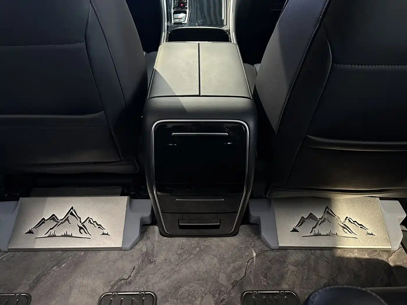 GAC Trumpchi Trumpchi M8 2024 Leadershow Series 390T Luxury Edition фото 14