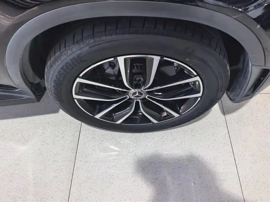 Mercedes-Benz GLC 2022 Facelift II GLC 260 L 4MATIC Sport Model фото 6