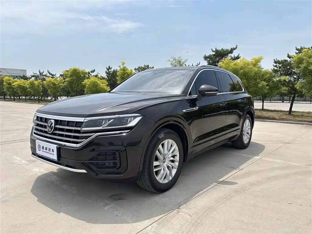 Volkswagen Touareg 2021 2.0TSI R-Line