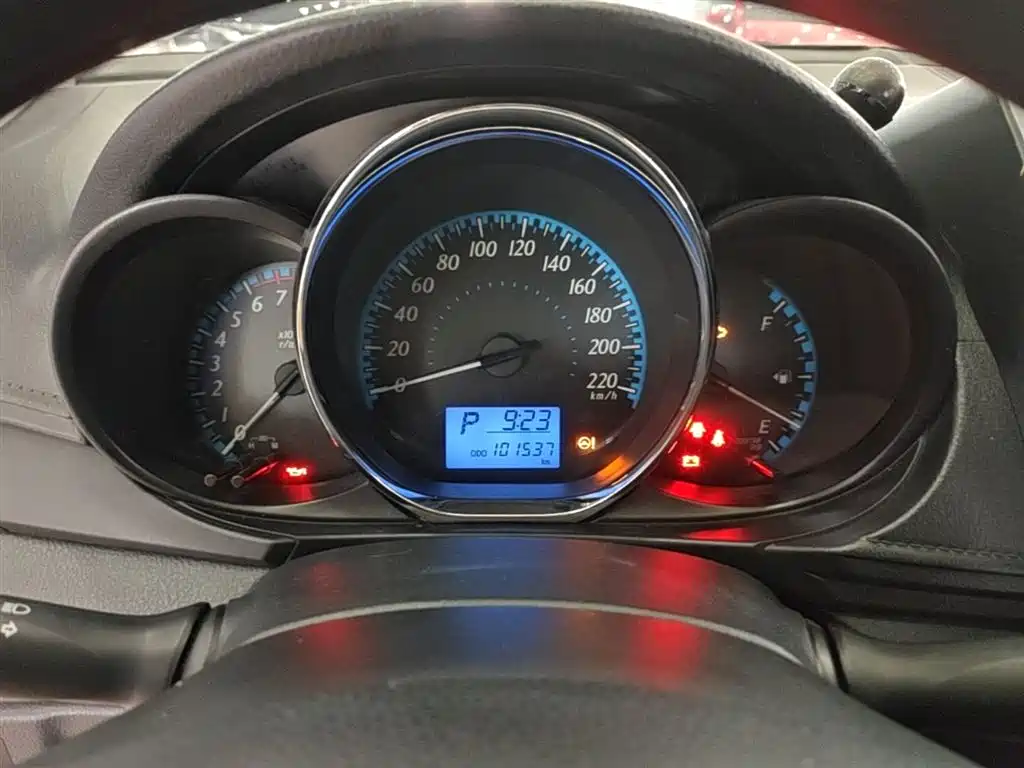 Toyota YARiS L Zhi Xiang 2019 1.5E CVT Charming China VI фото 12