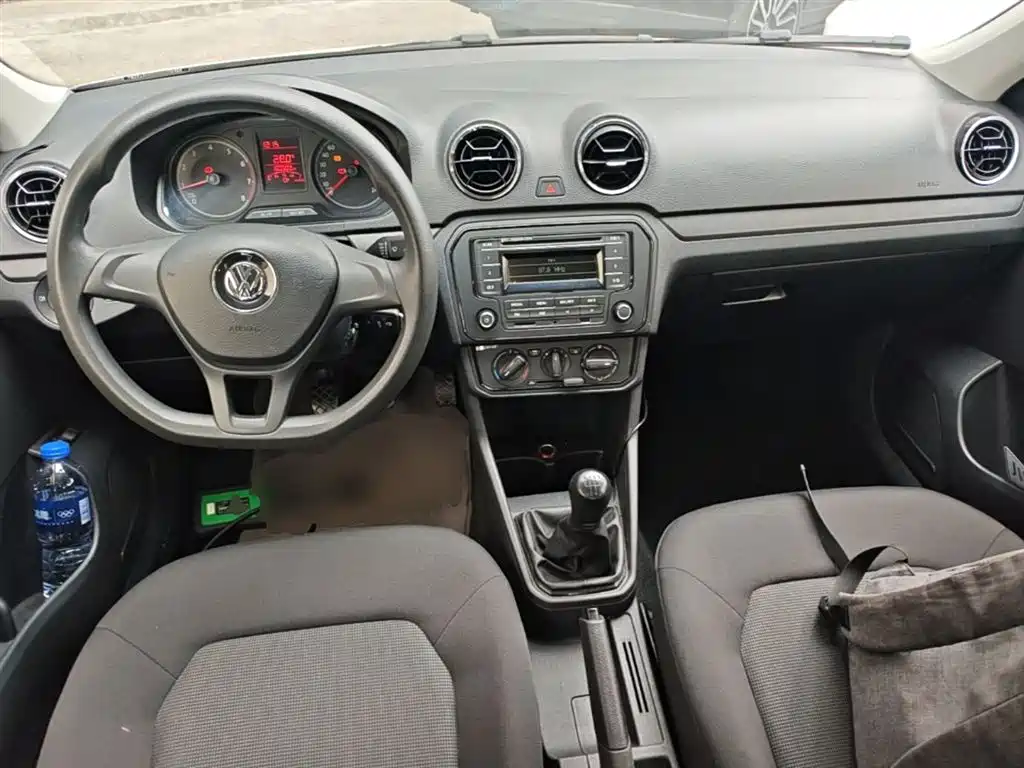 Volkswagen Jetta 2017 1.4L Manual Fashion фото 10