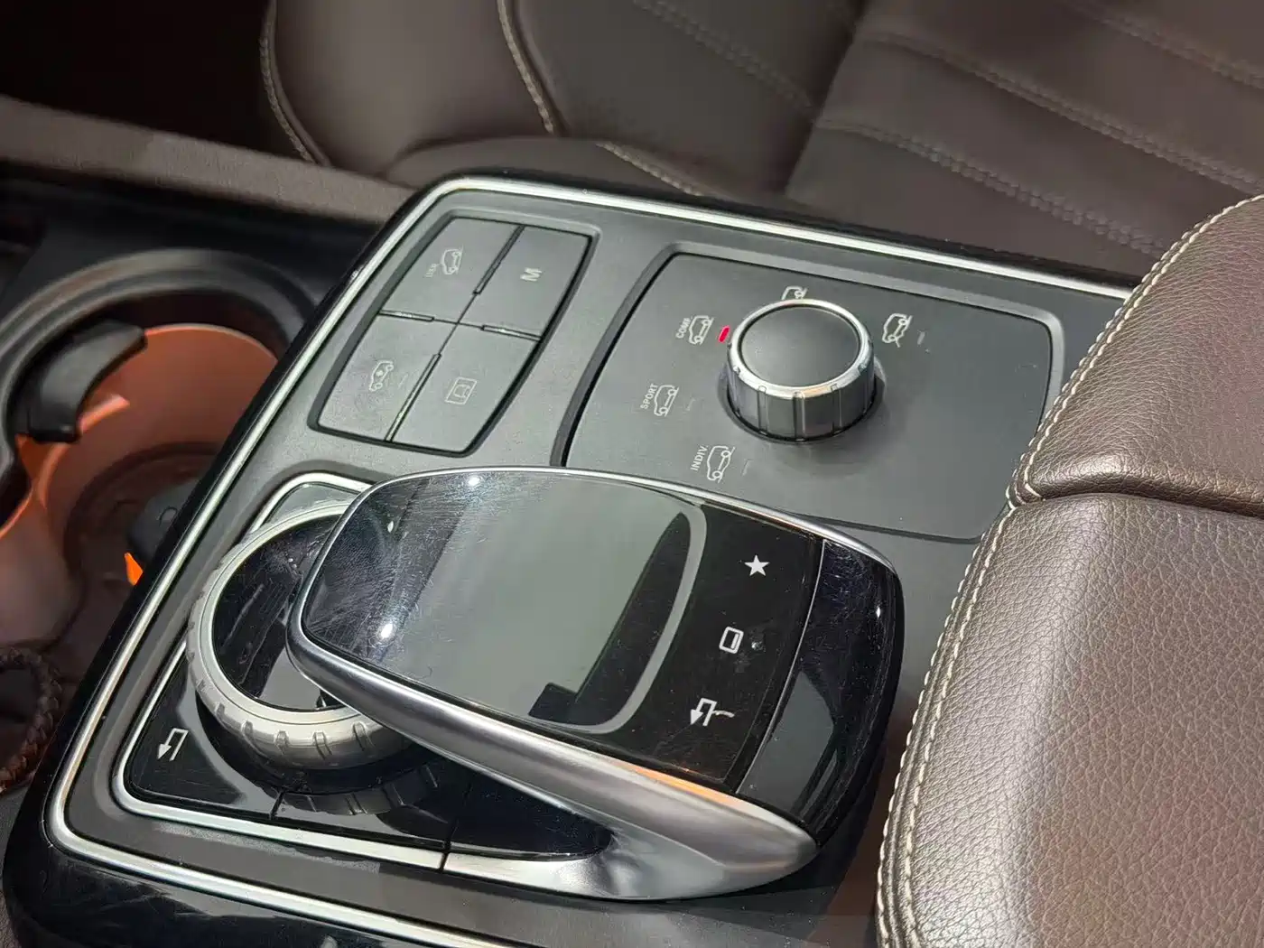 Mercedes-Benz GLE 2015 GLE 400 4MATIC фото 6