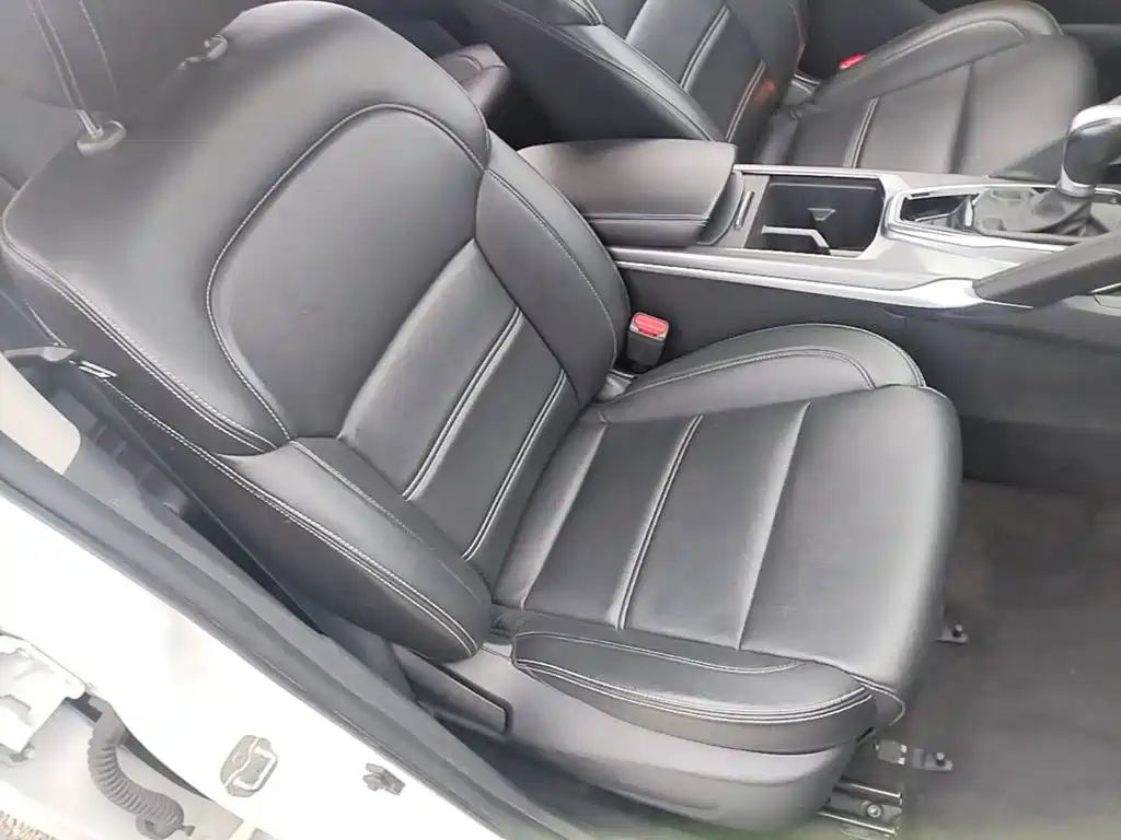 Renault Koleos 2018 2017 2.0L 2WD Leading Edition