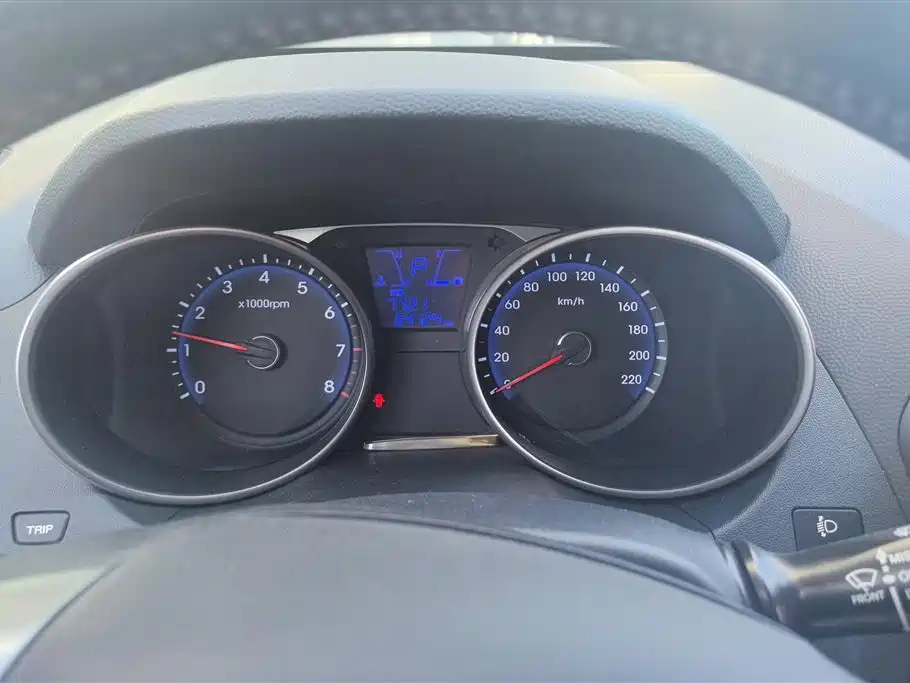 Hyundai Beijing Hyundai ix35 2015 2.0L Automatic 2WD Comfort China V фото 14