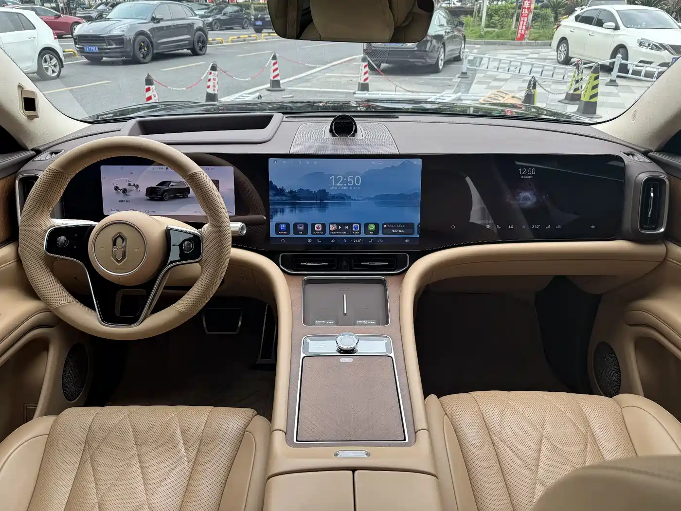 AITO Wenjie AITO M9 2024 Model Extended Range Ultra Edition 52kWh 5-Seater фото 9