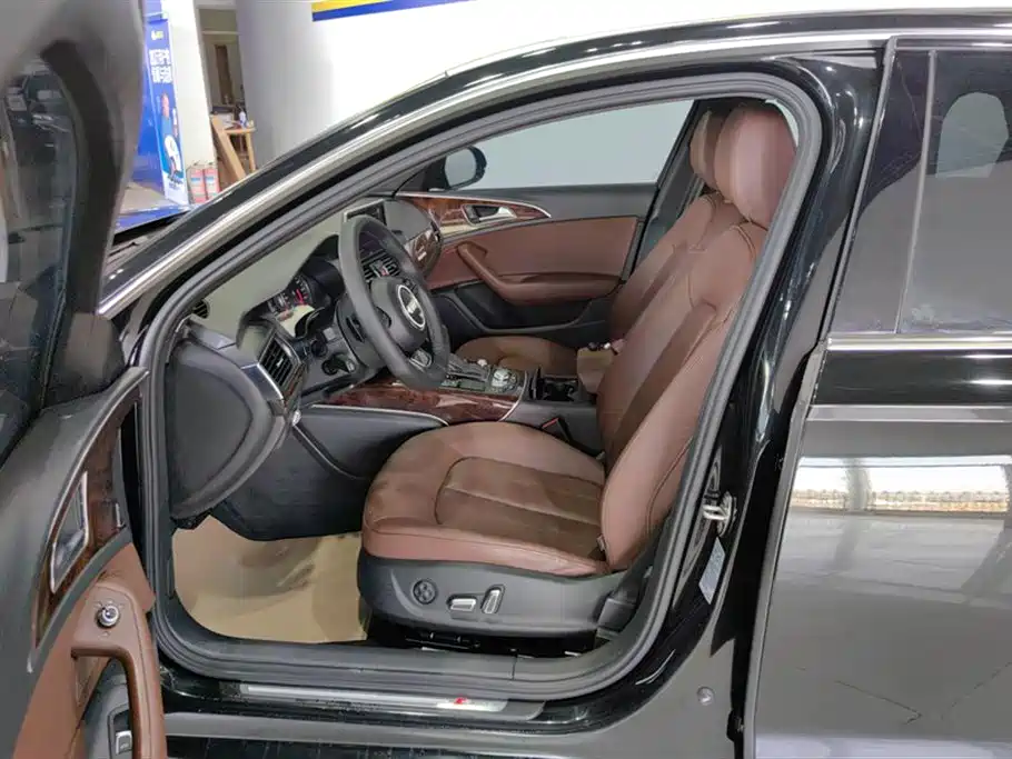 Audi A6L 2018 Model 35 TFSI Collector's Edition фото 9