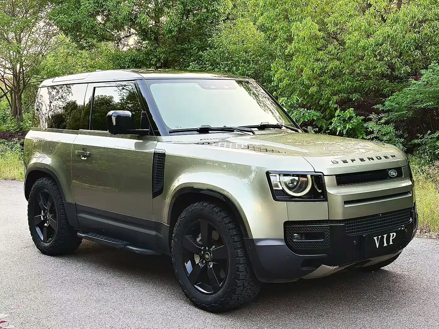 Land Rover Defender 2024 90 3.0T P400 HSE