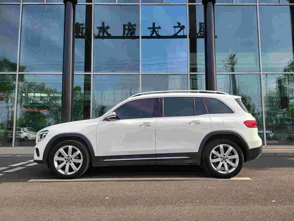 Mercedes-Benz GLB 2020 Facelift GLB 200 Style фото 3