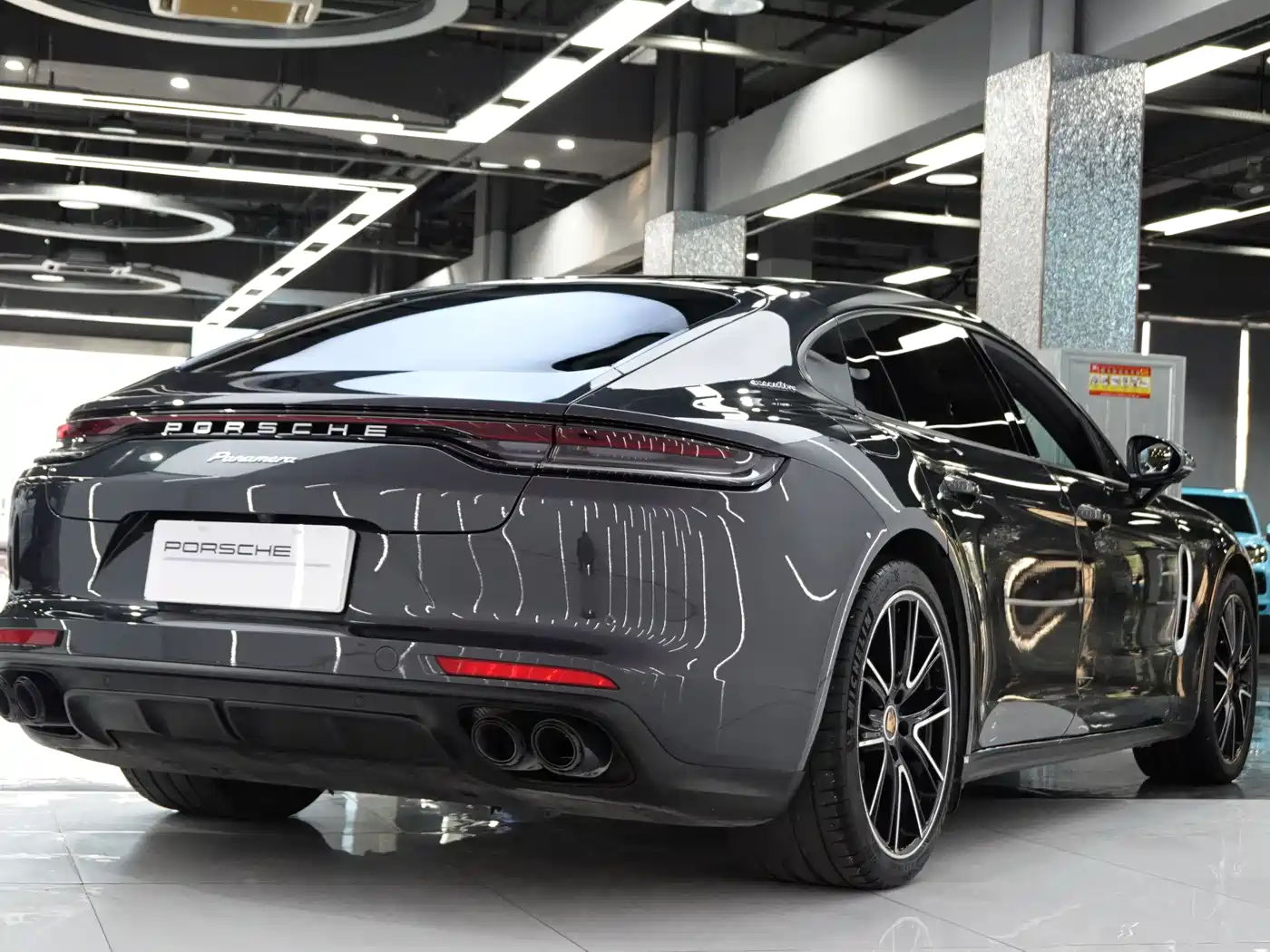 Porsche Panamera 2023 Panamera Executive Long Wheelbase 2.9T фото 14