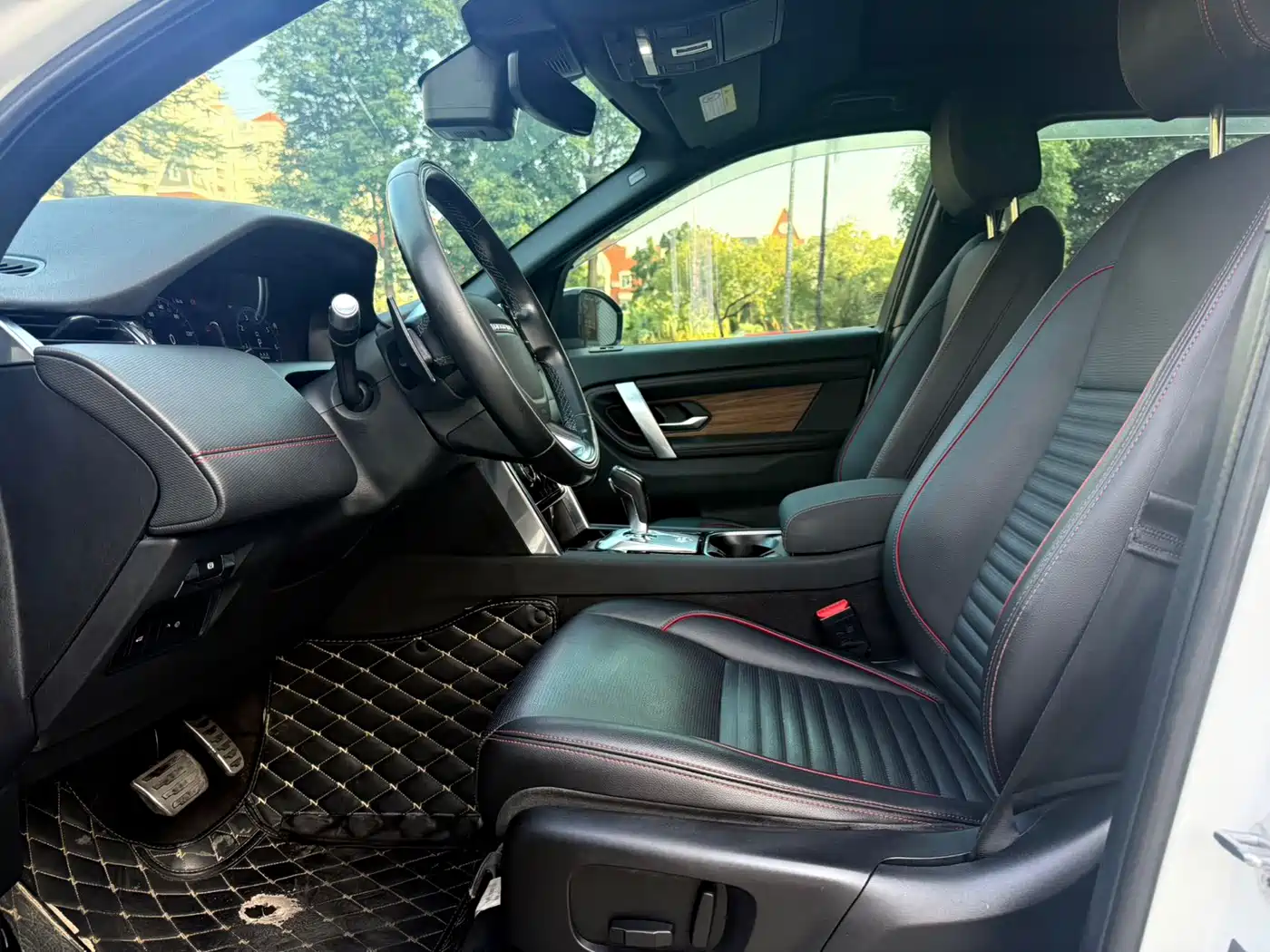 Фото 5 - Land Rover Discovery Sport