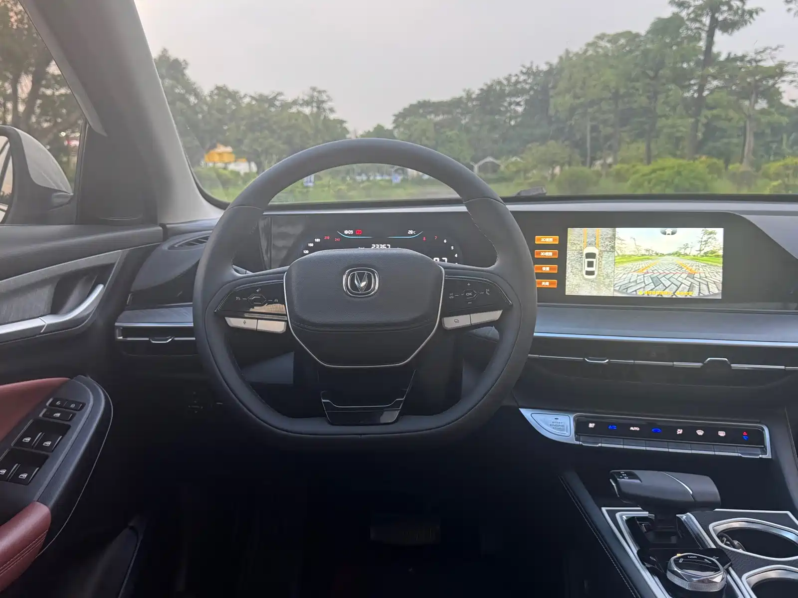 Фото 11 - Changan Eado