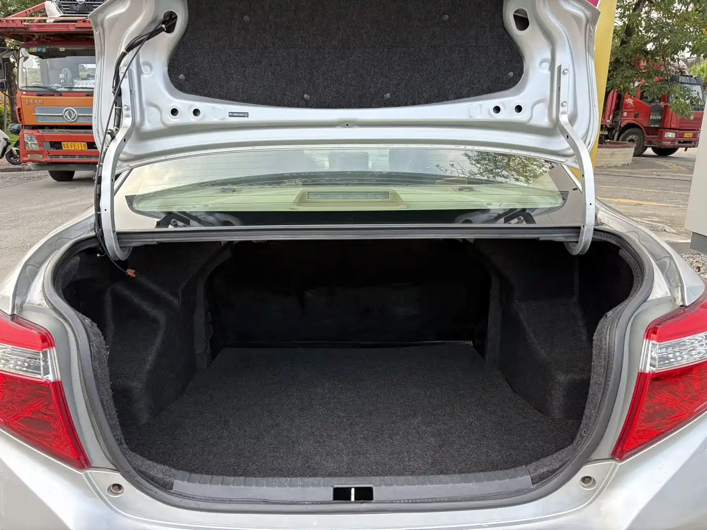 Toyota Vios 2014 1.5L Automatic Wisdom Edition фото 13