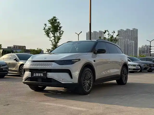 Leapmotor C11 2023 Extended Range 200 Comfort Edition