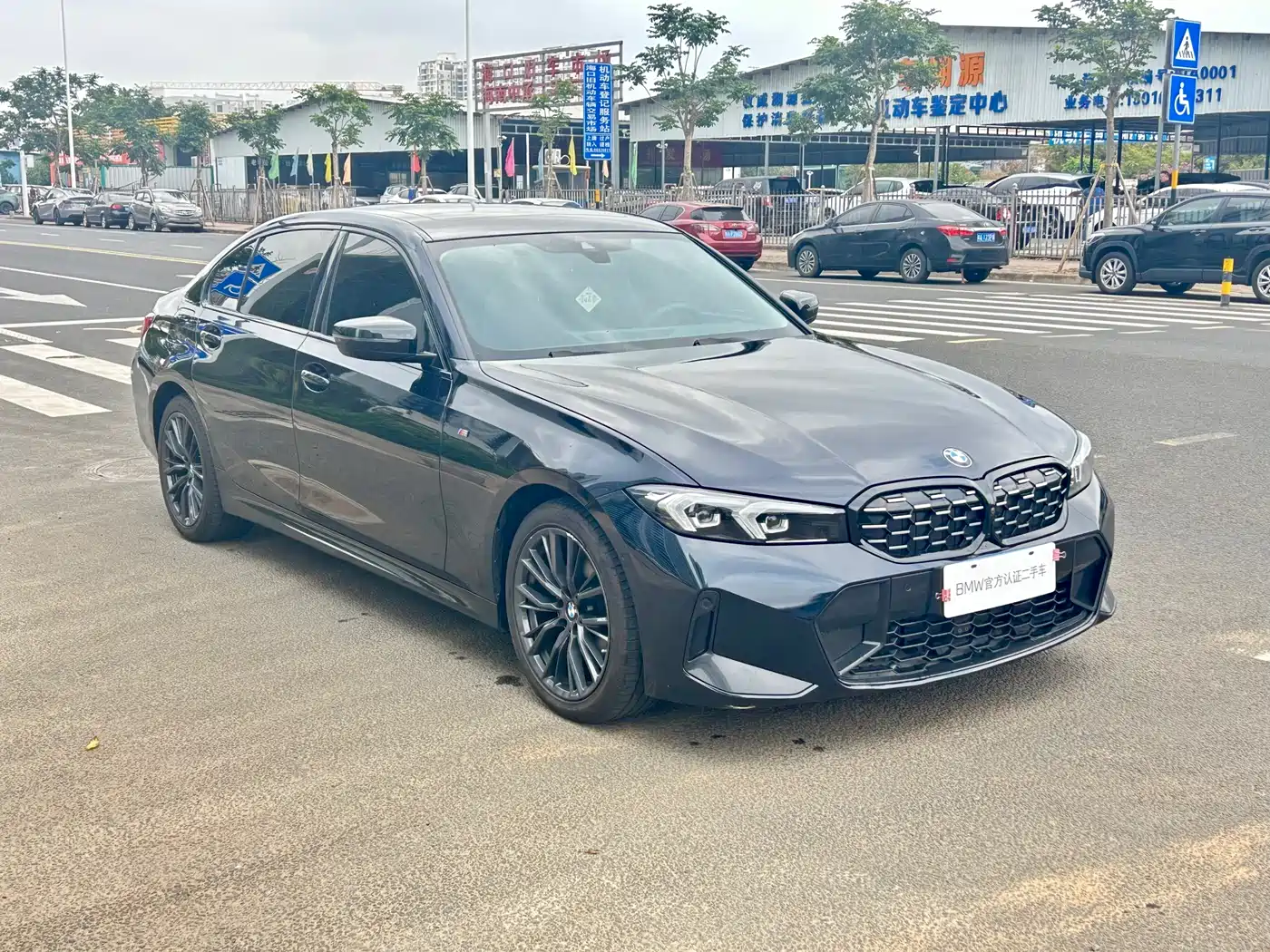 BMW 3 Series 2024 325Li M Sport Shadowline Package фото 3