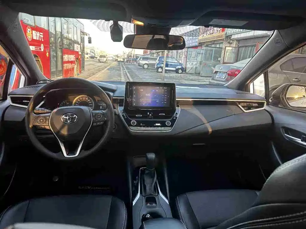 Toyota Levin 2022 185T CVT Luxury Edition фото 6