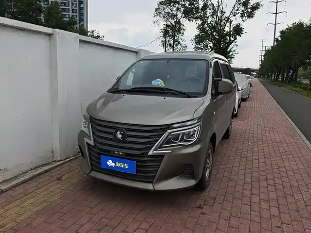 Dongfeng Fengxing Lingzhi 2023 M5 1.6L Comfort 7-seater