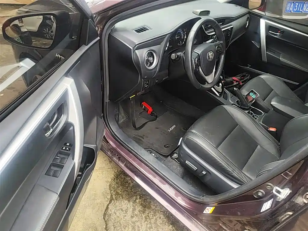 Toyota Levin 2017 Facelift Hybrid 1.8H GS-L E-CVT Leading Edition China V фото 16