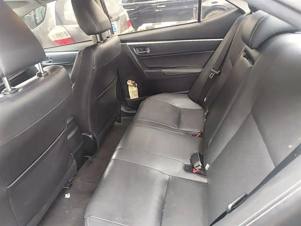 Toyota Levin 2017 Facelift Hybrid 1.8H GS-L E-CVT Leading Edition China V фото 17