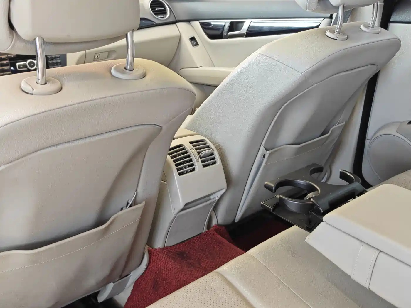 Mercedes-Benz C-Class 2013 C 180 Classic Grand Edition фото 25