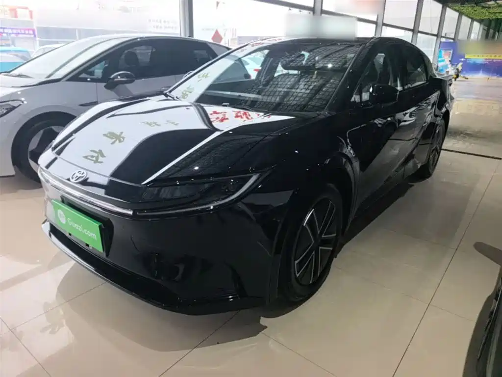Toyota bZ5 2025 550 JOY фото 2