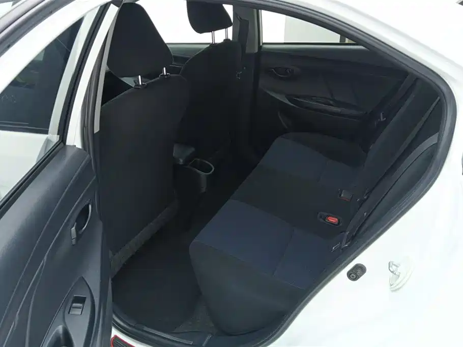 Toyota YARiS L Zhi Xiang 2017 1.5E CVT Charming Edition фото 11
