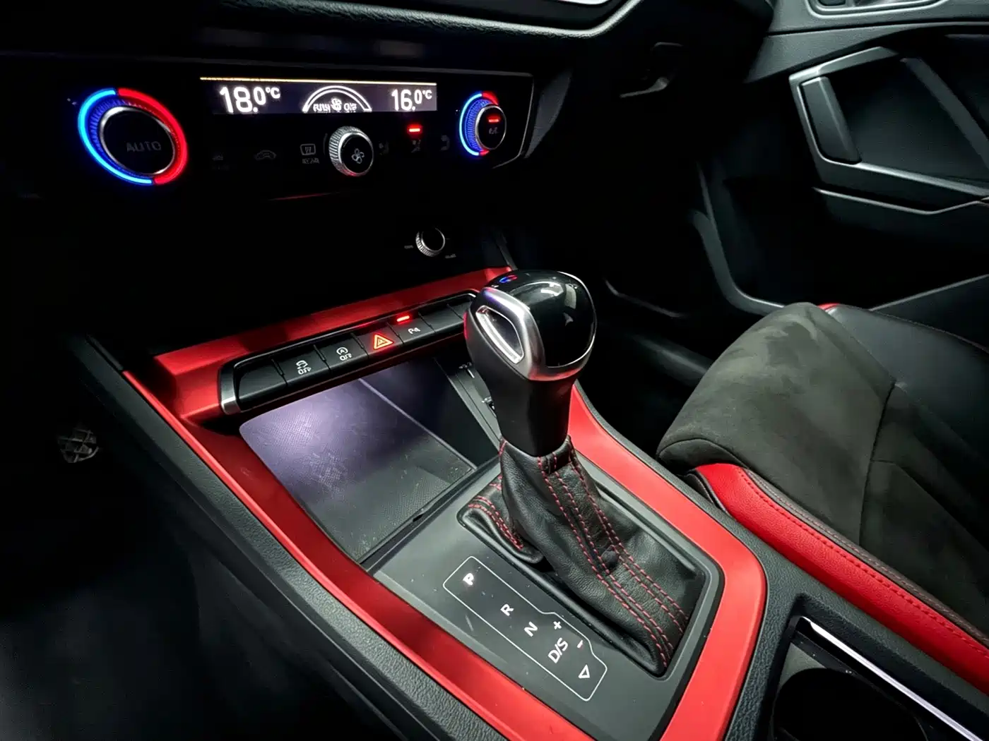 Фото 12 - Audi Q3