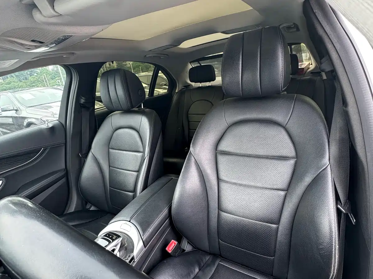 Mercedes-Benz C-Class 2015 C 200 L Sport фото 13
