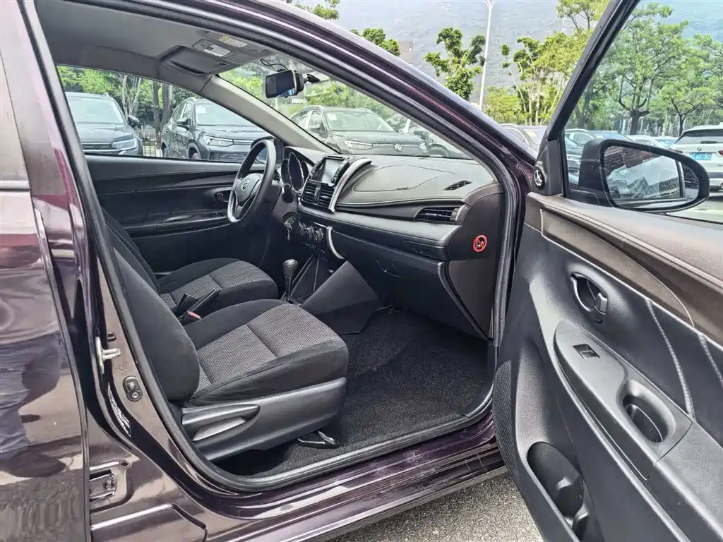 Toyota Vios 2016 1.5L Automatic Zhi Zhen Xing Yao Edition фото 6