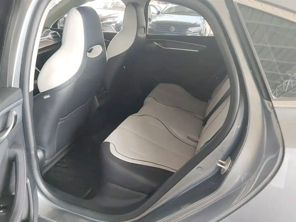 BYD Destroyer 05 2024 Glory Edition DM-i 55KM Luxury фото 17