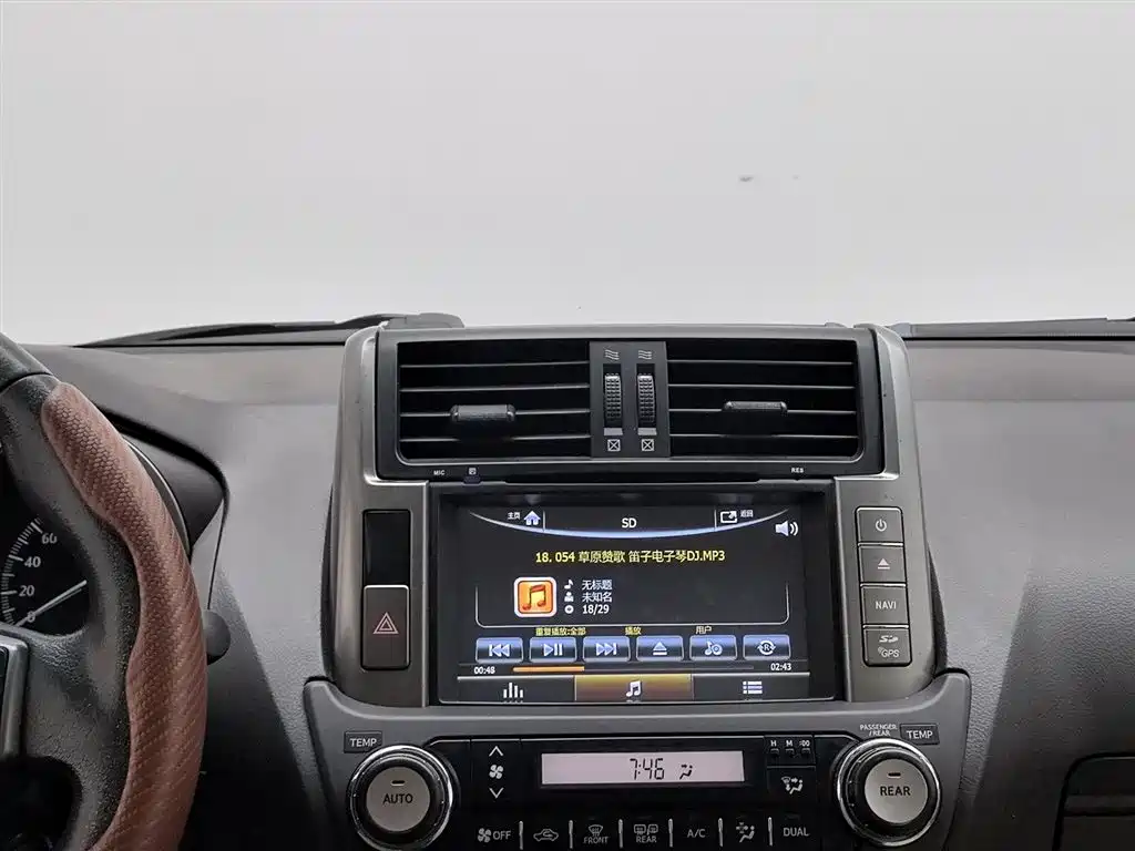 Toyota Prado (Import) 2010 2.7L Automatic Standard фото 12