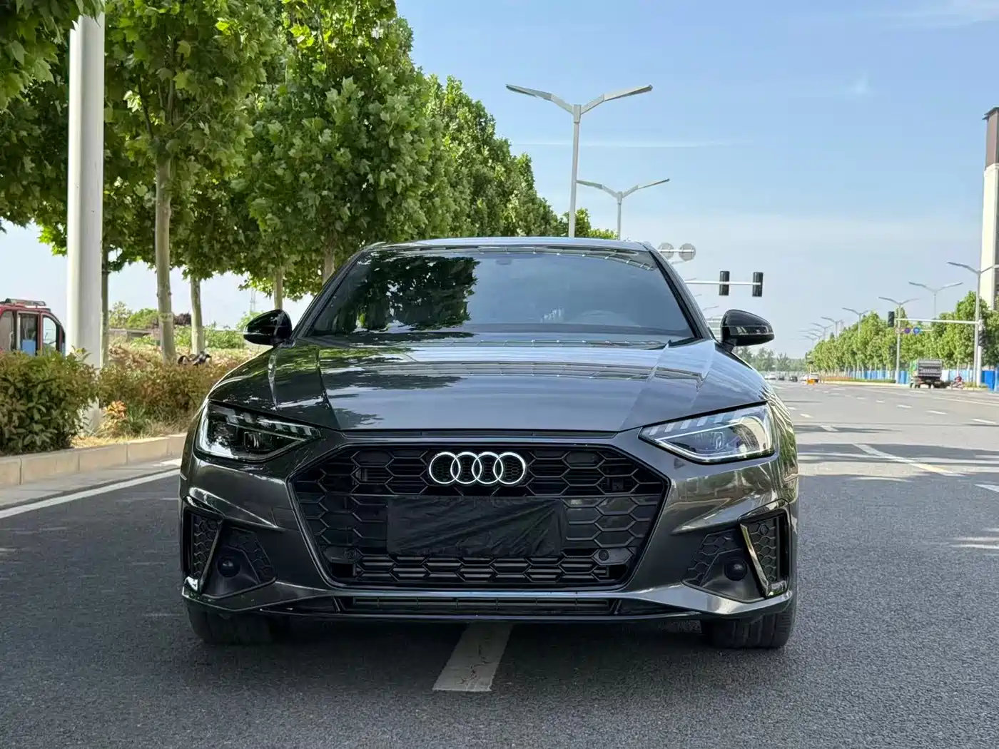 Audi A4L 2022 40 TFSI Luxury Dynamic фото 2
