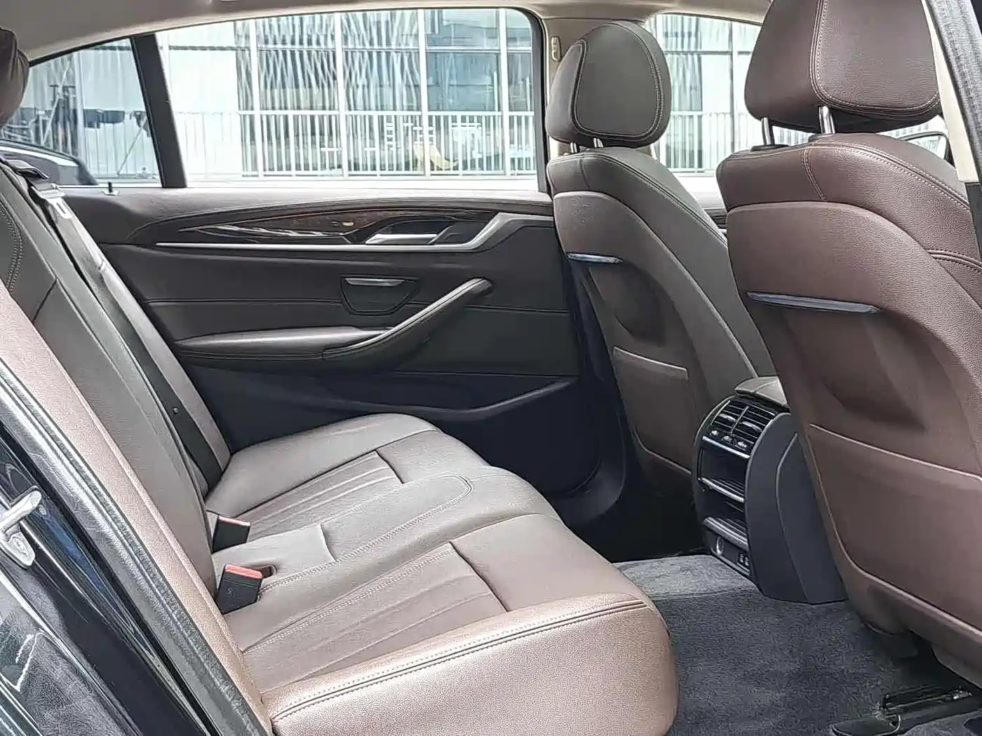 BMW 5 Series 2020 525Li Luxury Package фото 6