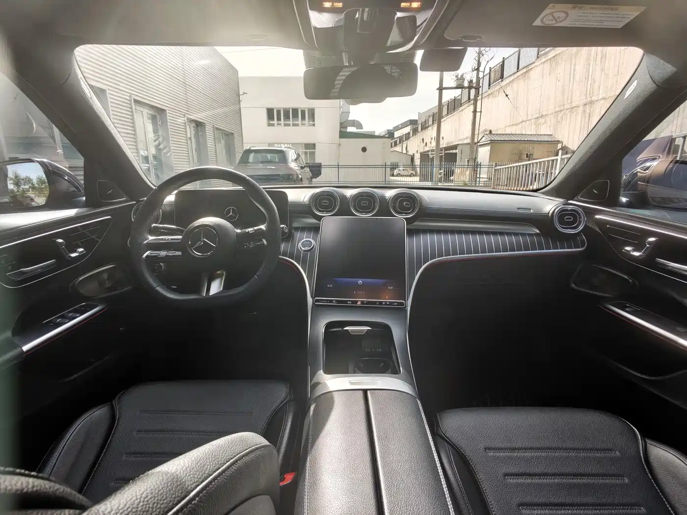 Mercedes-Benz C-Class 2024 C 260 L Night Edition Sport фото 10