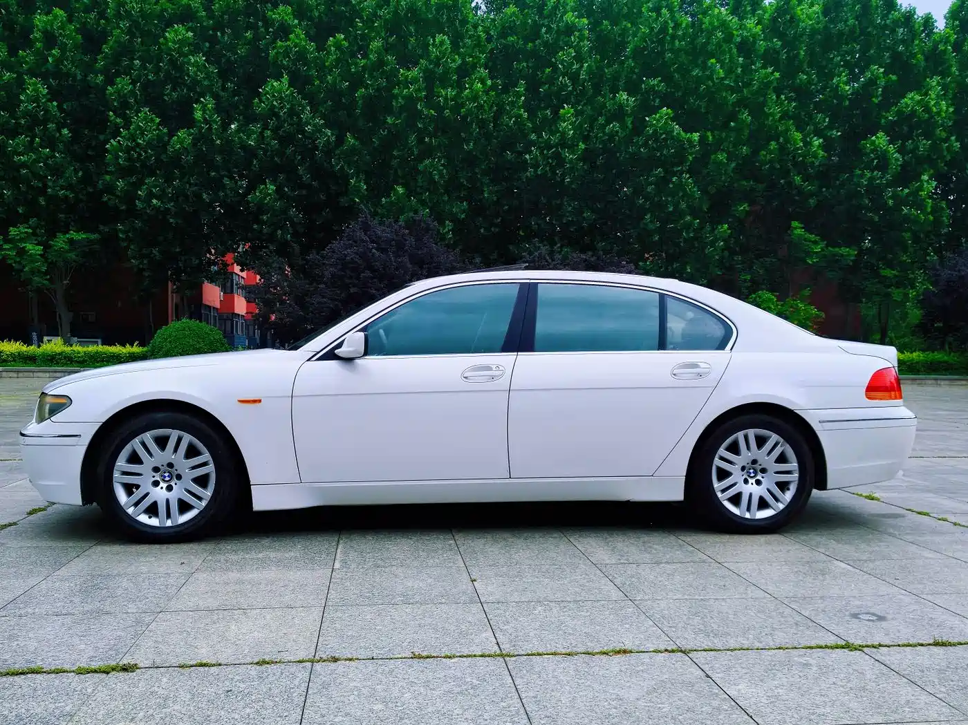 BMW 7 Series 2005 Model 730Li фото 13