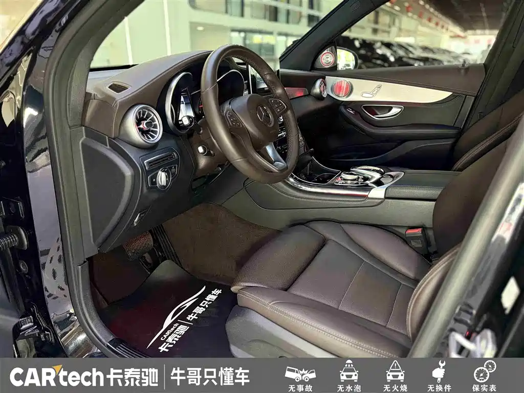 Mercedes-Benz GLC 2019 Model GLC 200 L 4MATIC фото 16