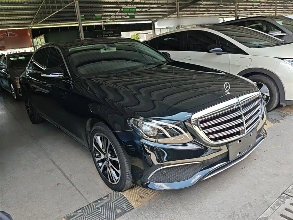 Mercedes-Benz E-Class 2017 E 300 L Luxury фото 4