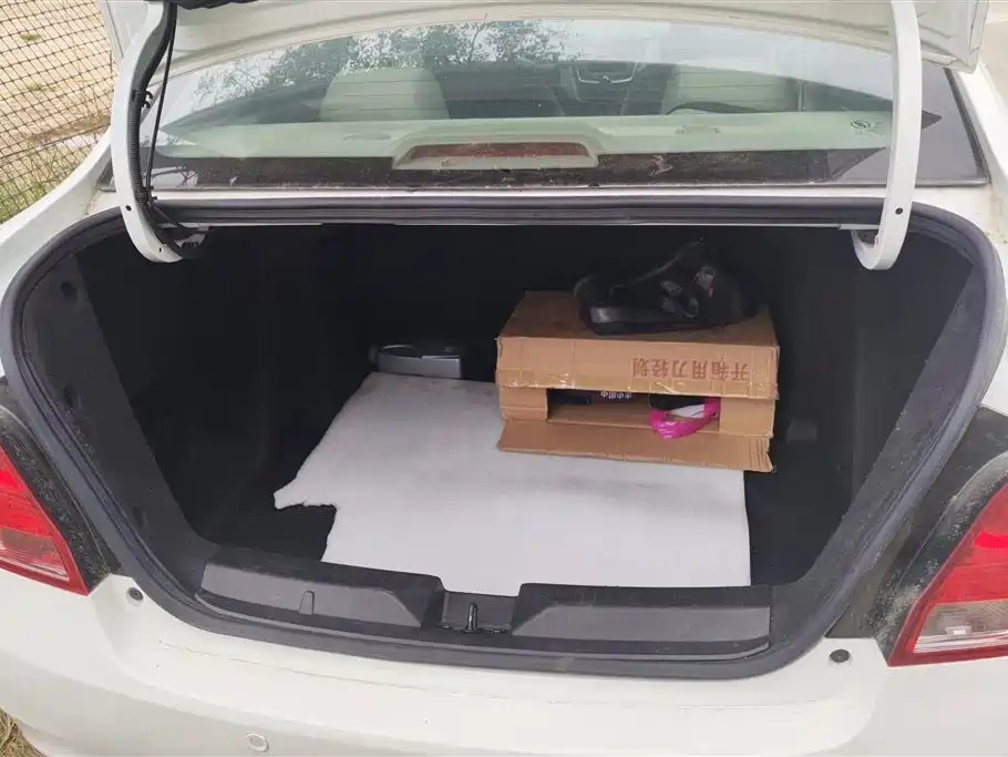 Chevrolet Sail 2018 Sail 3 1.3L AMT Ideal фото 4