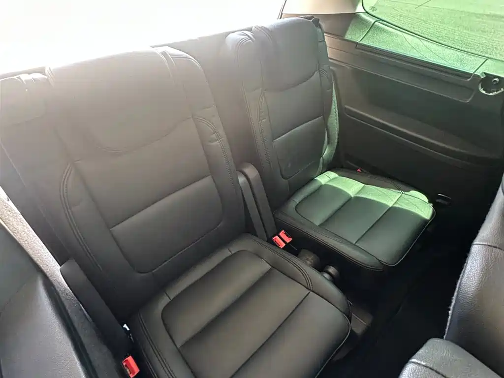 Volkswagen Sharan 2014 2.0TSI Standard фото 9