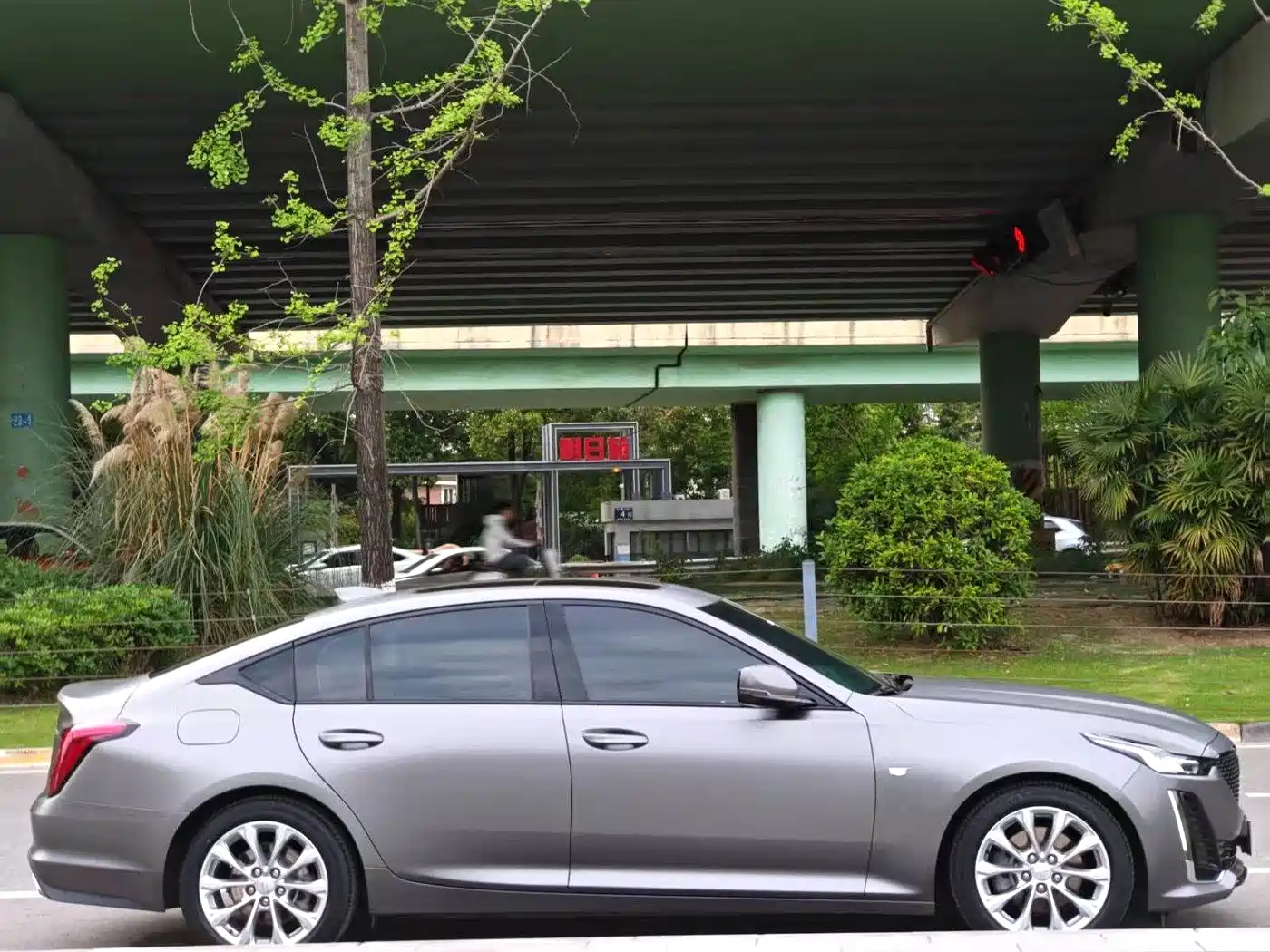 Cadillac CT5 2021 28T Luxury фото 4
