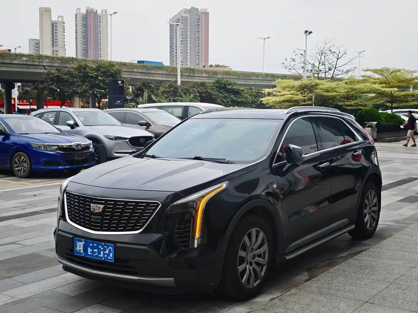 Cadillac XT4 2021 28T FWD Premium Edition