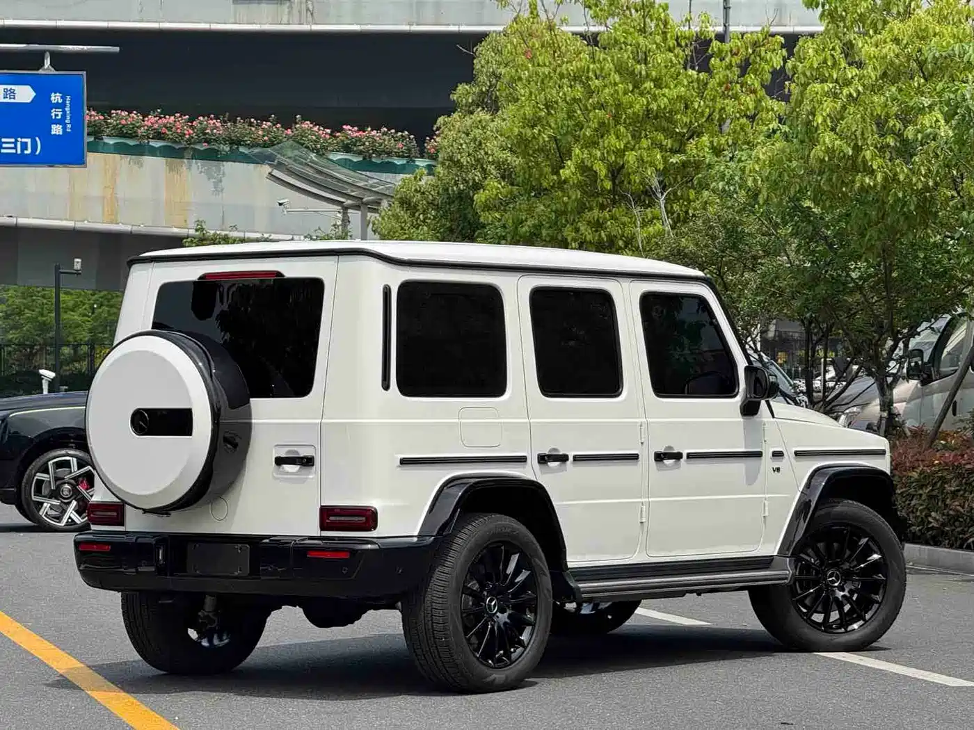 Mercedes-Benz G-Class 2023 G 500 фото 4