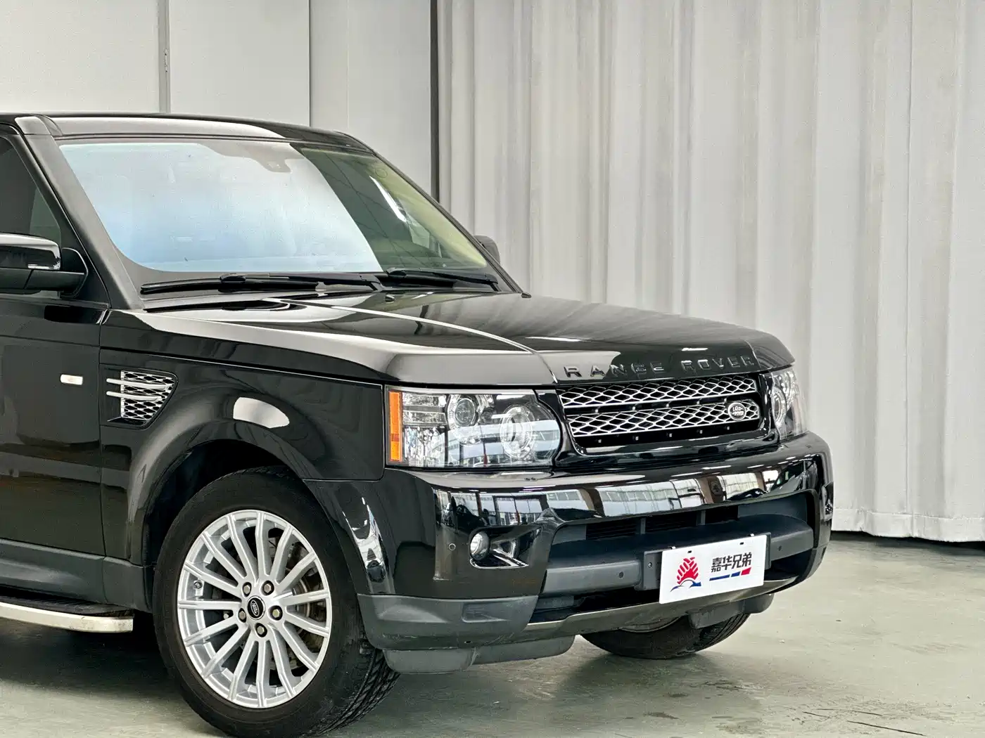 Land Rover Range Rover Sport 2013 5.0 NA V8 HSE фото 7