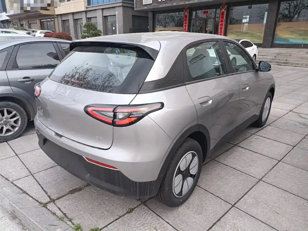 Geely Galaxy Starry Wish 2026 Edition 310km Youth Version фото 7