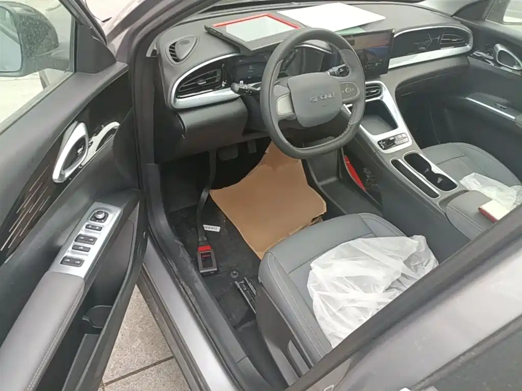 Geely Galaxy Starry Wish 2026 Edition 310km Youth Version фото 16