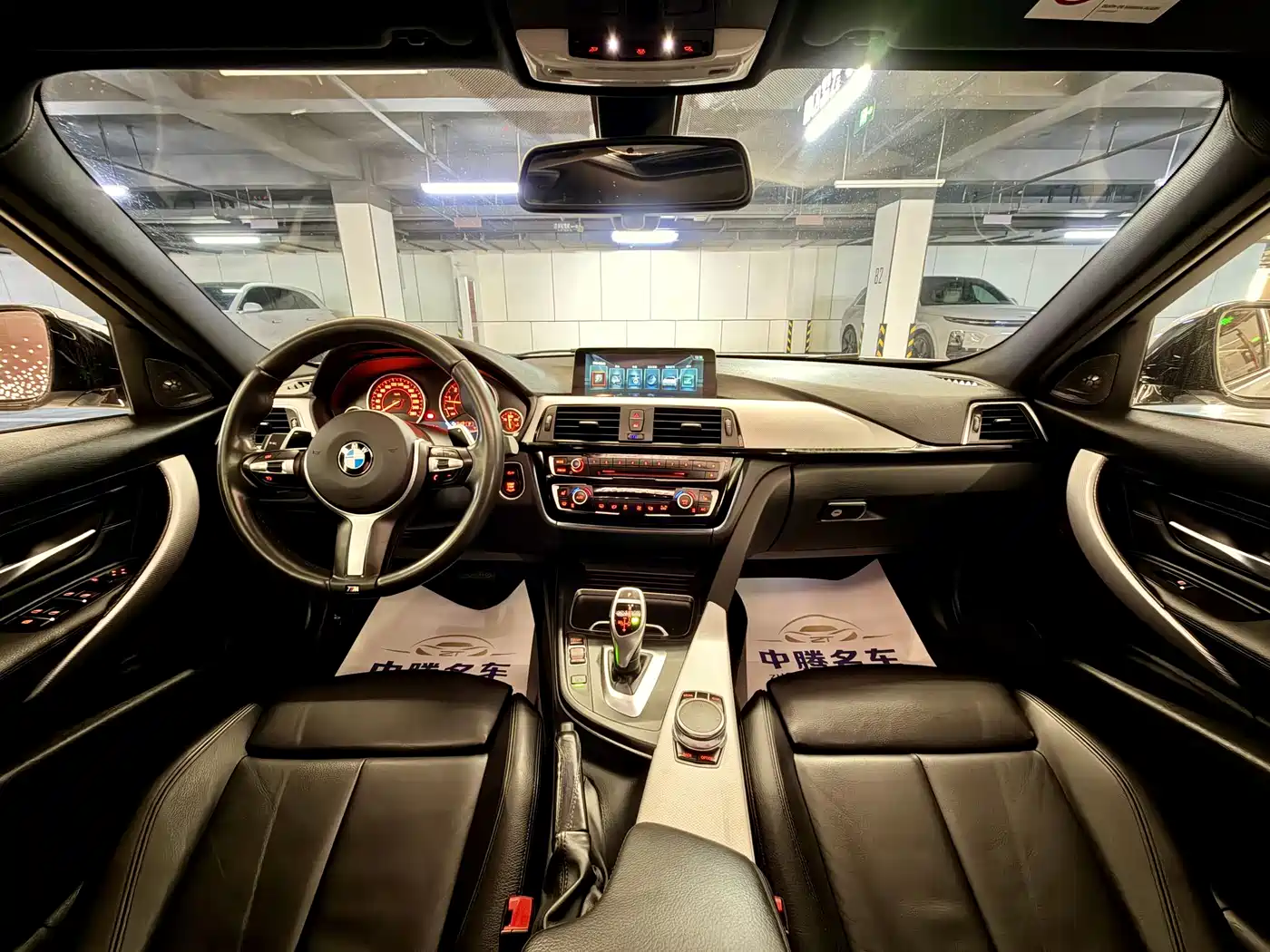 BMW 3 Series 2017 330i M Sport фото 15