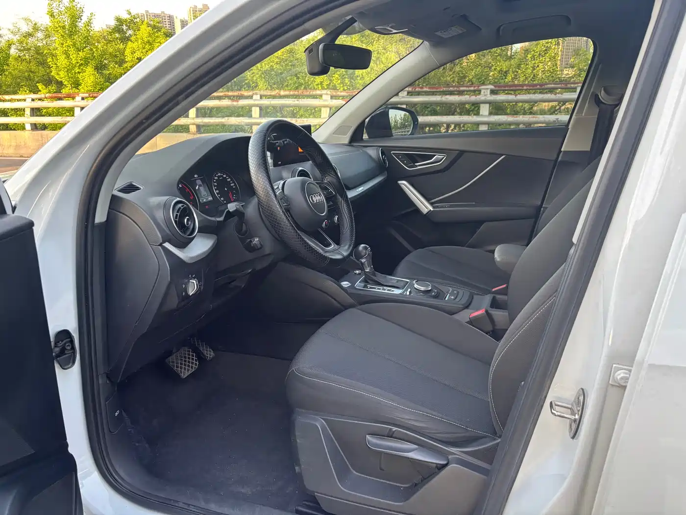 Audi Q2L 2020 35 TFSI Progressive Dynamic Model фото 4